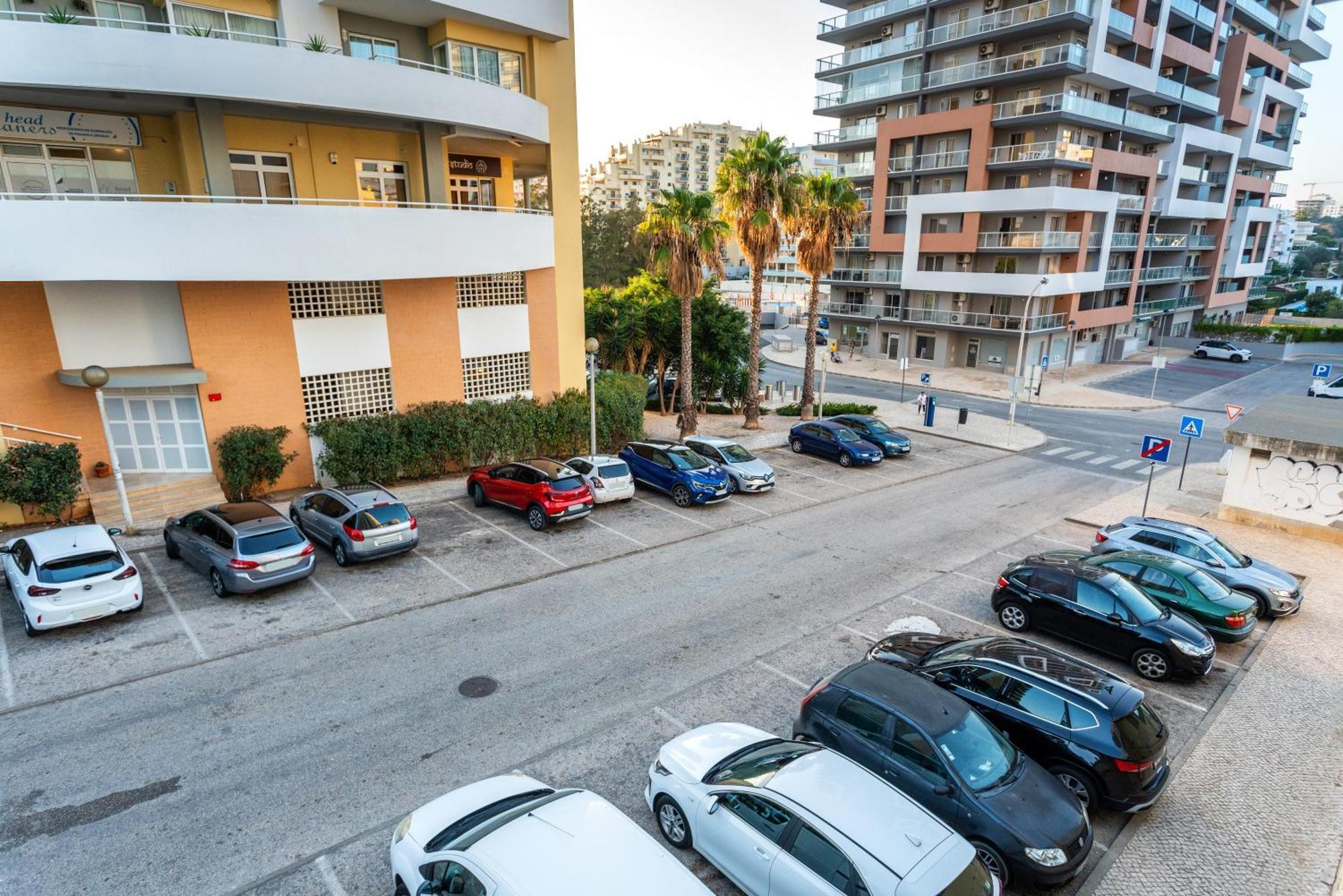 פורטימאו Bnb Homes Praia Da Rocha Beach Bright Apartment 50 M Away From The Ocean מראה חיצוני תמונה