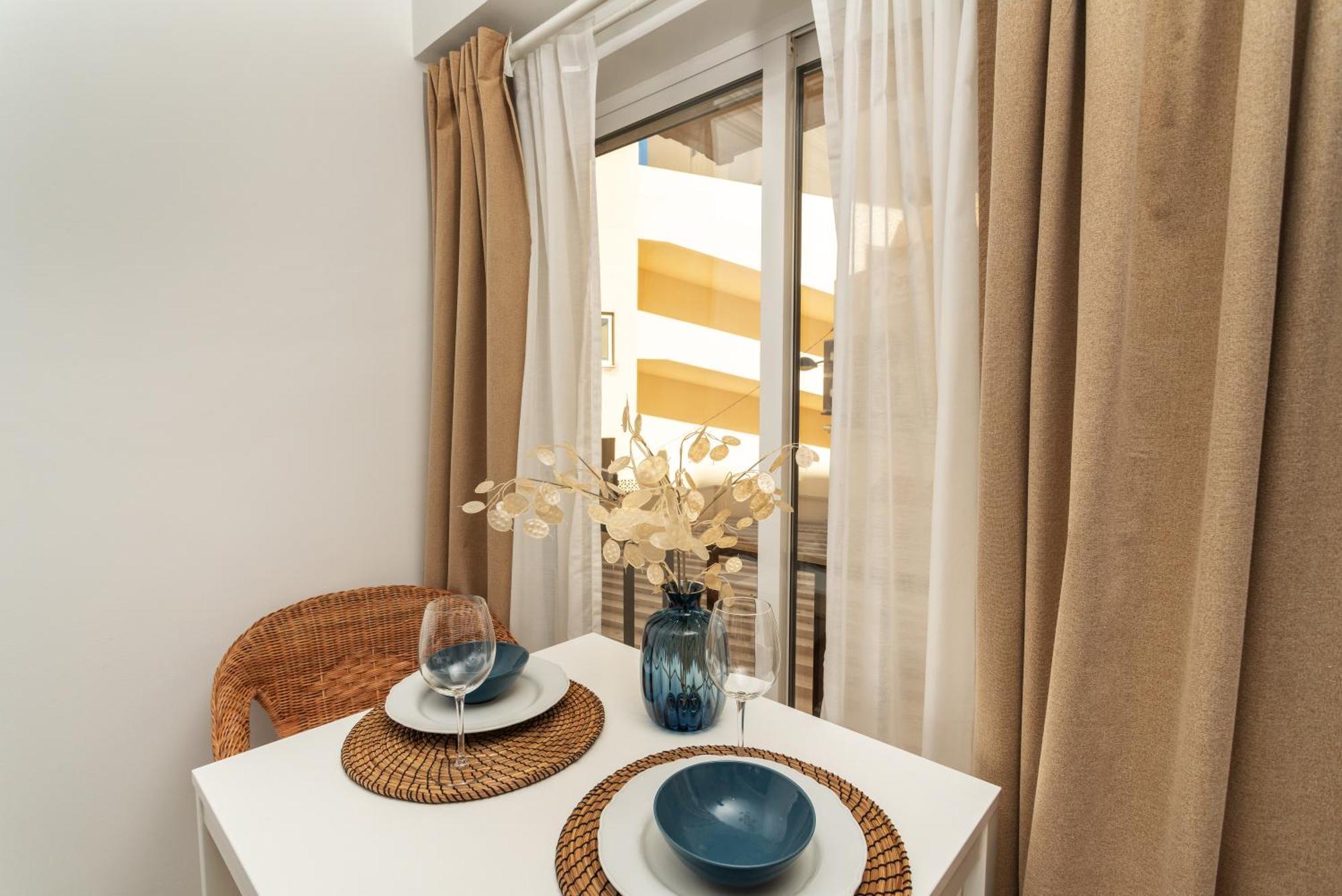 פורטימאו Bnb Homes Praia Da Rocha Beach Bright Apartment 50 M Away From The Ocean מראה חיצוני תמונה